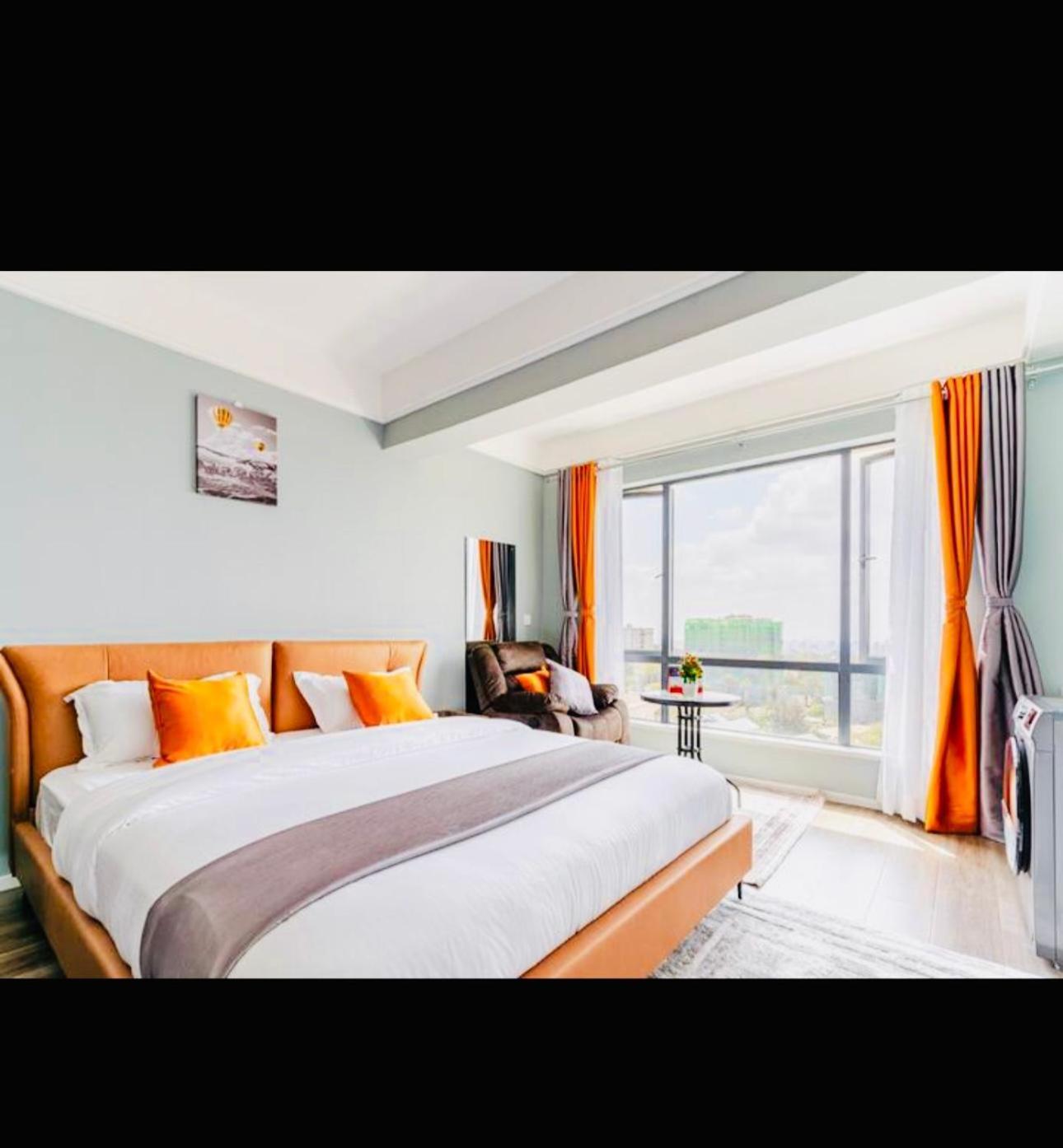 Modern In Near Yaya Centre With Pool,gym,wifi